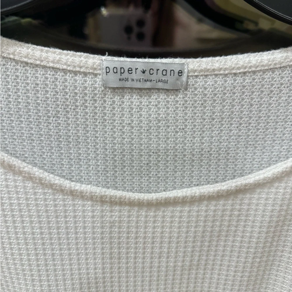 Paper Crane Thermal Waffle White Top - Picture 7 of 10
